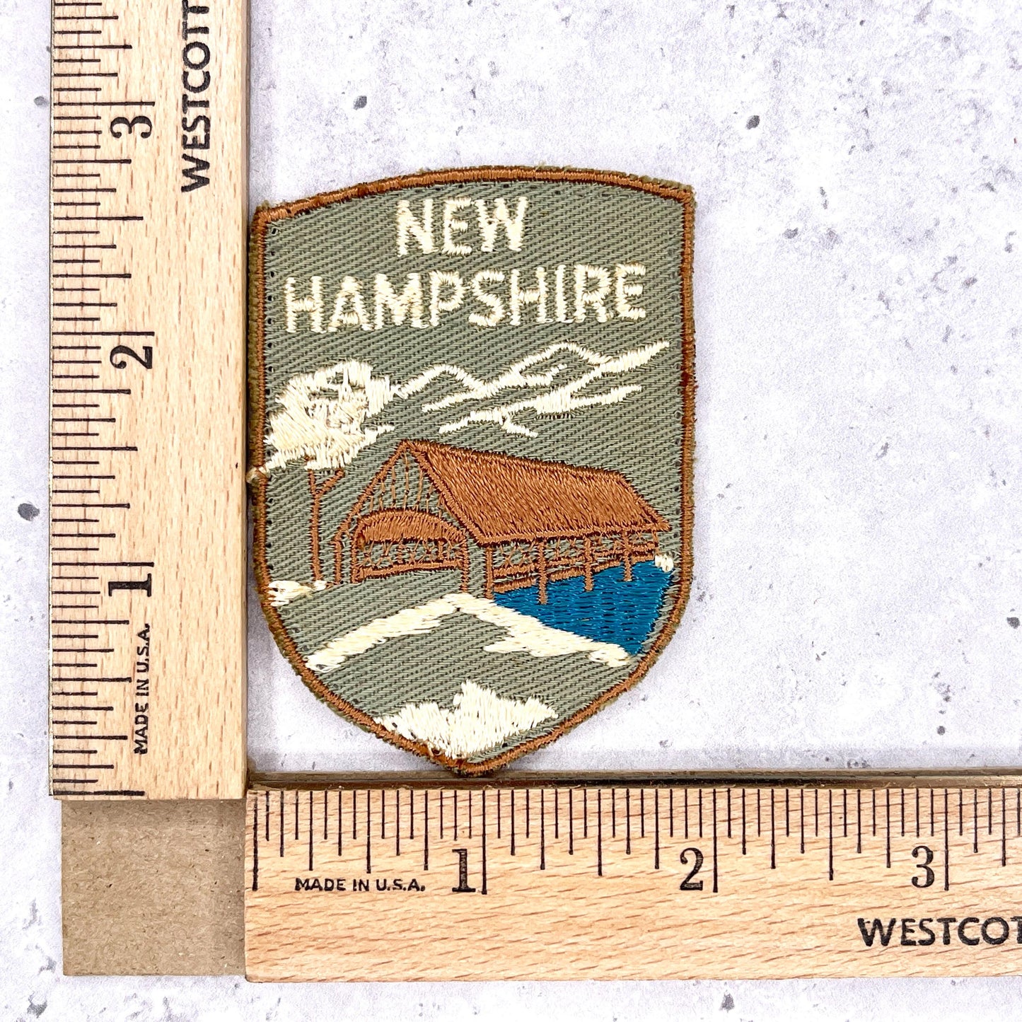 Vintage New Hampshire Patch • White Mountains State Souvenir • Sew-On Used