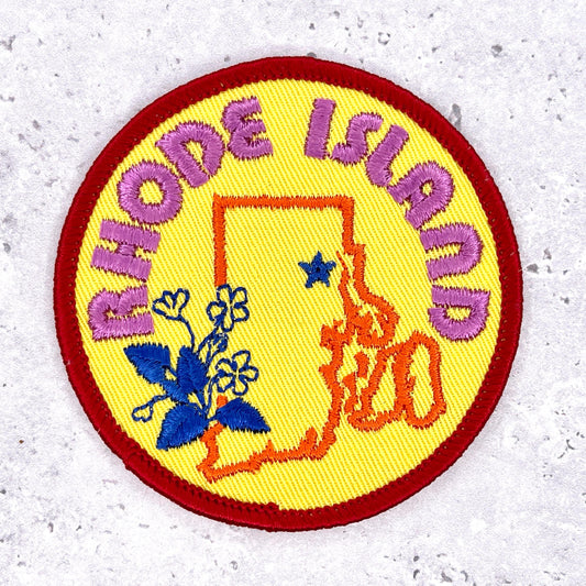 Vintage Rhode Island Patch • State Flower Travel Souvenir Iron-On Badge NOS