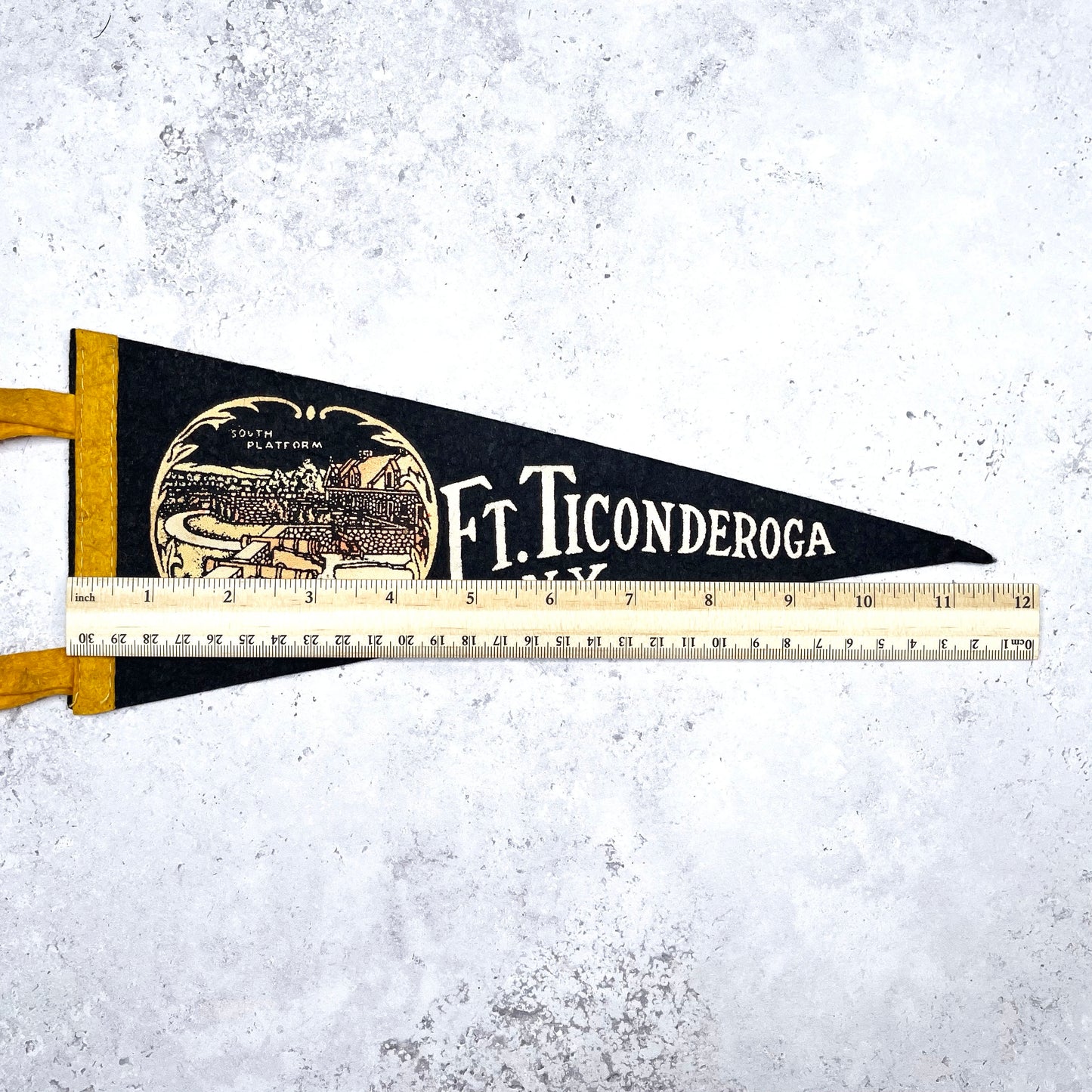 Vintage Fort Ticonderoga Mini Pennant 70s Felt Souvenir Revolutionary War Upstate NY 5" x 12"