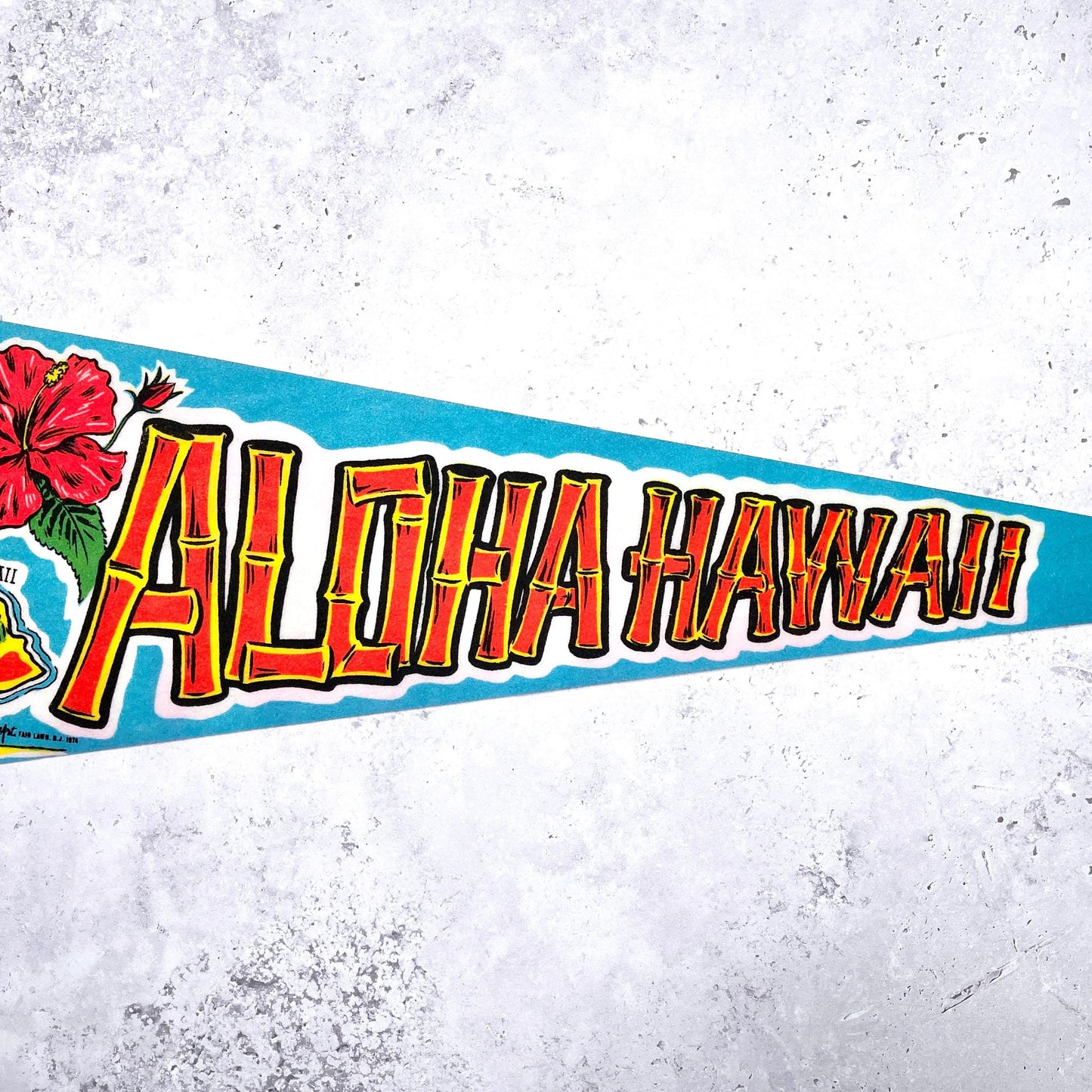 Vintage Hawaii Pennant • Aloha State Travel Souvenir • 25" x 8"