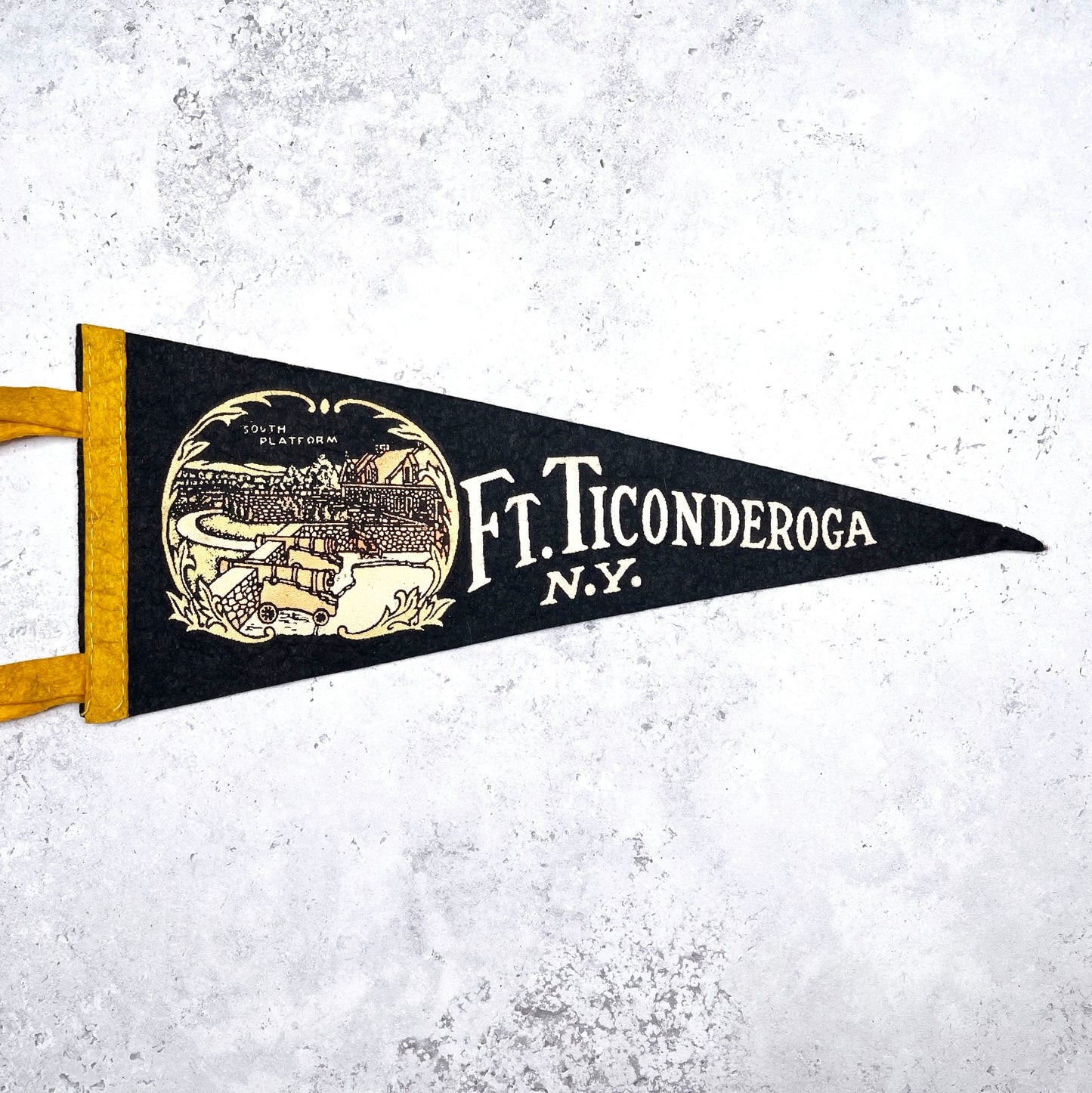 Vintage Fort Ticonderoga Mini Pennant 70s Felt Souvenir Revolutionary War Upstate NY 5" x 12"